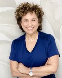 Exterior of General Rehabilitation Facility, immigration medical exam clinic in Hialeah, Florida