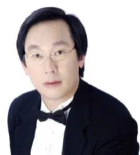 Dr. John Zhang, civil surgeon in Lexington, MA