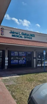 Exterior of Celen Medical Group, immigration medical exam clinic in Miami, Florida