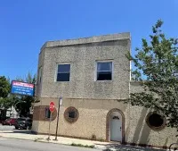 Exterior of People's Medical Center, immigration medical exam clinic in Chicago, Illinois