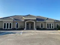Exterior of East Lake Medical Clinic, immigration medical exam clinic in Orlando, Florida