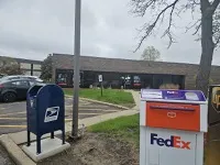 Dr. Tian Xia, civil surgeon in Arlington Heights, IL