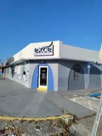 Exterior of Excel Medical Associates, Inc, immigration medical exam clinic in Miami, Florida