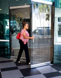 Exterior of My Health &amp; Wellness, immigration medical exam clinic in Miami, Florida