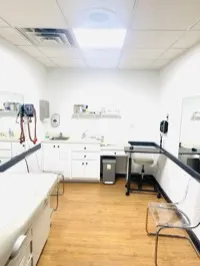 Dr. Leonardo Oliveira, civil surgeon in Newark, NJ