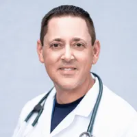 Dr. Long Le, civil surgeon in Phoenix, AZ