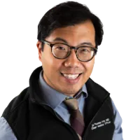 Exterior of Esperanza Health Centers, immigration medical exam clinic in Chicago, Illinois